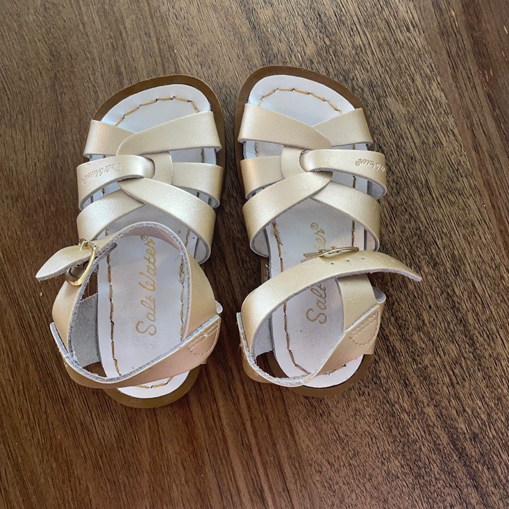 Saltwater Sandals by HOY Toddler size 7